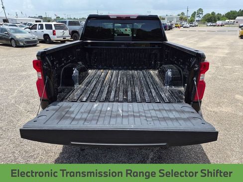 Used 2023 Chevrolet Silverado 1500 LTZ w/ Technology Package AWD/4WD image 31