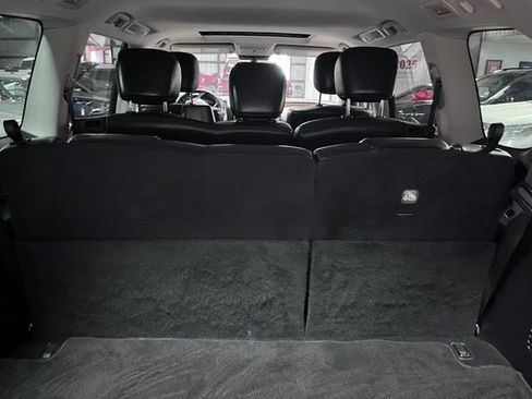 Used 2022 Nissan Armada SL RWD image 4