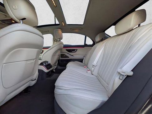 Certified 2023 Mercedes-Benz S 500 4MATIC image 20