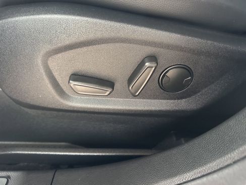 Certified 2024 Ford Edge SEL w/ Convenience Package image 26