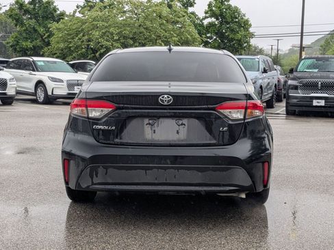 Used 2020 Toyota Corolla LE image 4