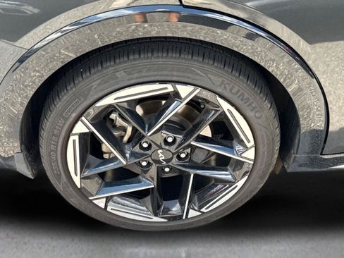 Used 2025 Kia K4 GT-Line w/ GT-Line Premium Package FWD image 18
