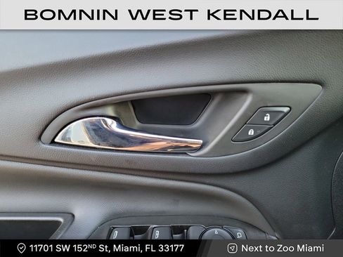 Used 2023 Chevrolet Equinox LT image 26