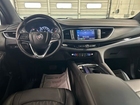 Used 2023 Buick Enclave Avenir w/ Avenir Technology Package AWD/4WD image 4