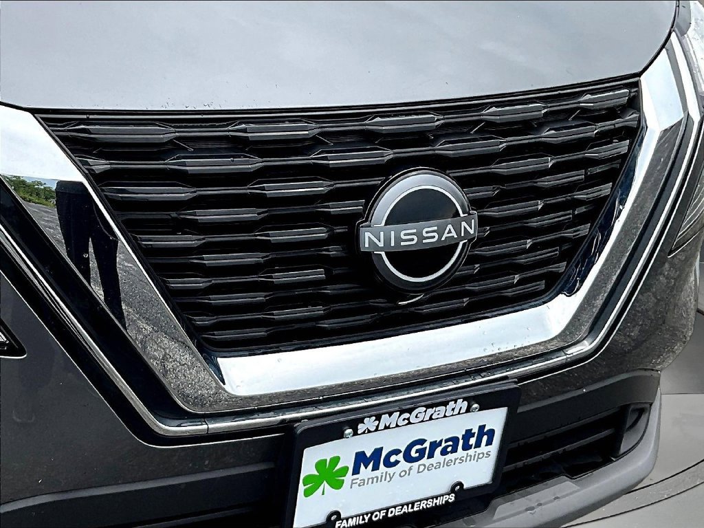 Used 2023 Nissan Rogue SV AWD/4WD image 34