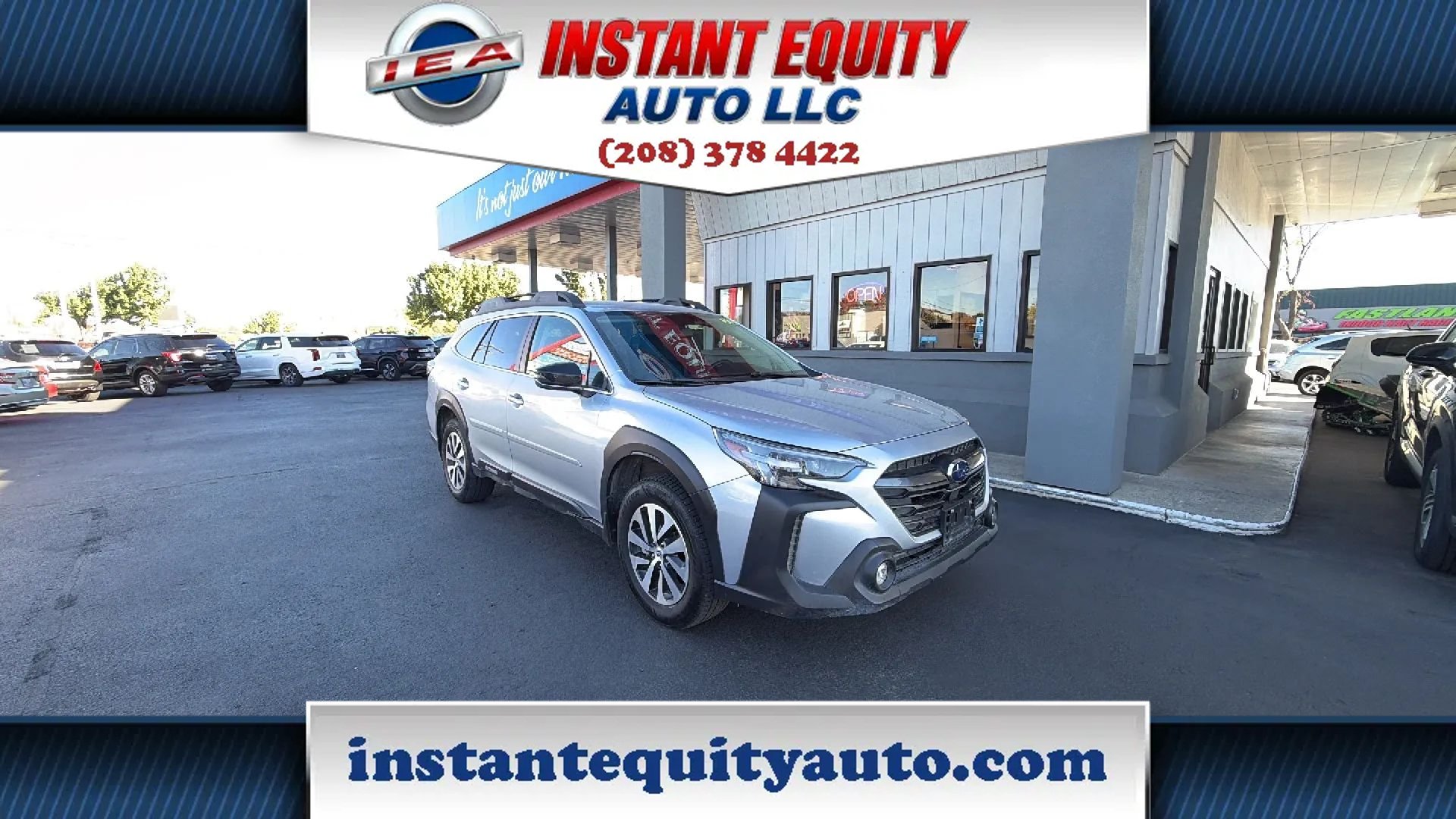 Used 2025 Subaru Outback Premium AWD/4WD image 1