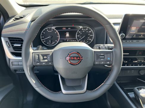 New 2026 Nissan Rogue SV image 22