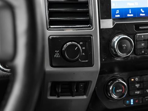 Used 2021 Ford F350 Lariat w/ Lariat Ultimate Package AWD/4WD image 27