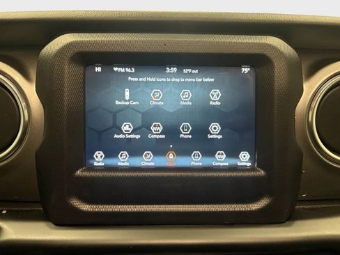 Used 2019 Jeep Wrangler Unlimited Sahara w/ Safety Group image 43