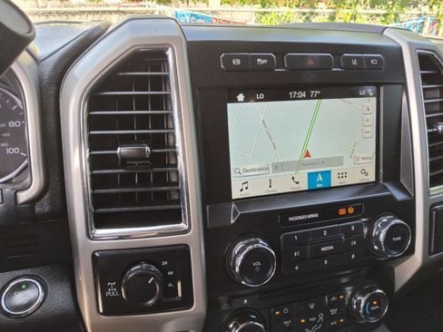 Used 2018 Ford F250 Lariat w/ Lariat Ultimate Package AWD/4WD image 22