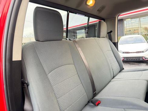 Used 2020 RAM 1500 Classic SLT image 28