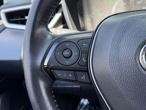 Used 2020 Toyota Corolla SE FWD image 19