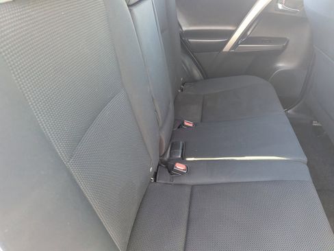 Used 2018 Toyota RAV4 XLE image 14