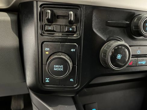 Used 2024 Ford F250 XLT w/ XLT Premium Package AWD/4WD image 50