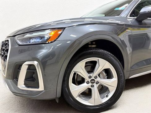 Used 2022 Audi Q5 2.0T Premium Plus image 2