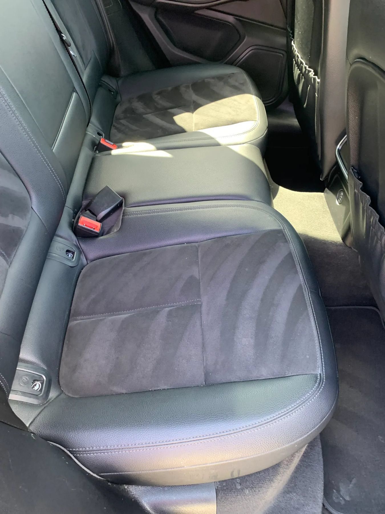 Used 2019 Porsche Macan AWD/4WD image 15