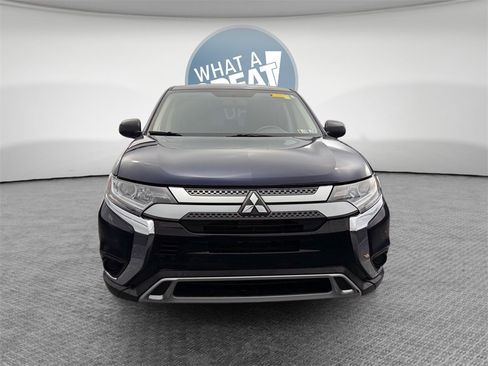 Used 2020 Mitsubishi Outlander ES image 9