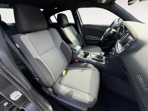 Used 2016 Dodge Charger R/T w/ Wheels & Tunes Group image 19