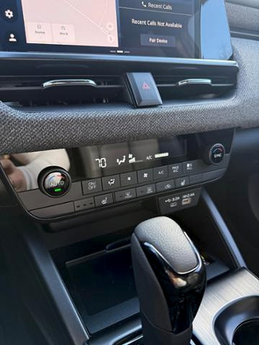 New 2026 Subaru Outback Limited XT AWD/4WD image 10