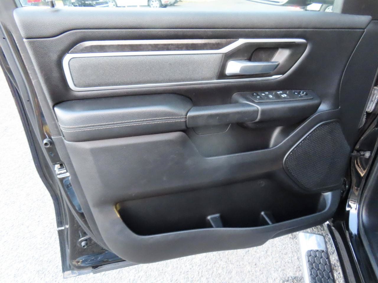 Used 2021 RAM 1500 Big Horn AWD/4WD image 10