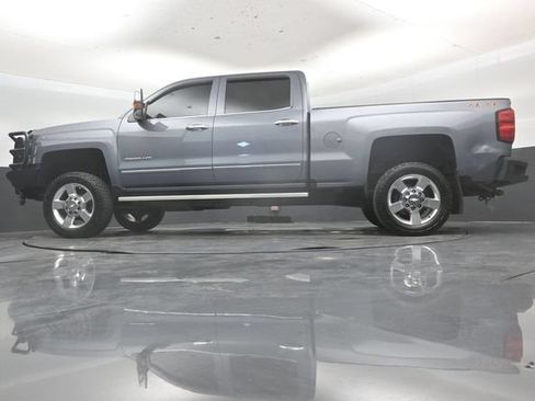 Used 2016 Chevrolet Silverado 2500 LTZ w/ Duramax Plus Package AWD/4WD image 49