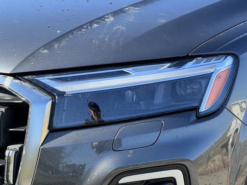 Used 2025 Audi Q7 3.0T Premium Plus w/ Premium Plus Package image 7