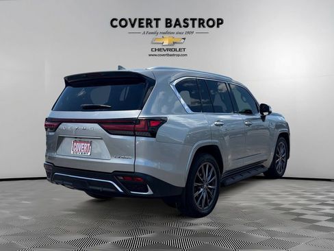 Used 2023 Lexus LX 600 F Sport w/ Accessory Package (Z1) AWD/4WD image 6
