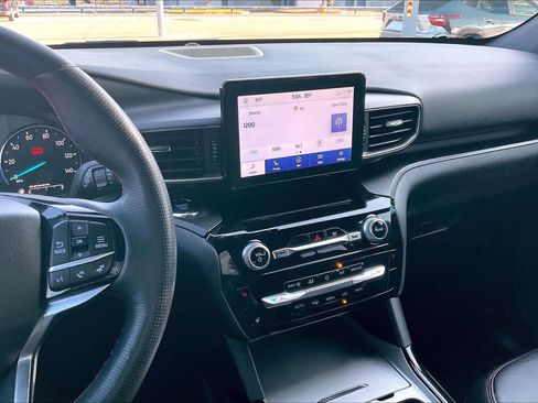 Used 2022 Ford Explorer ST-Line image 7
