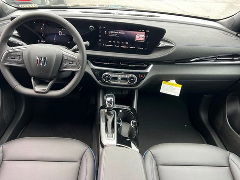 New 2026 Buick Envista Sport Touring image 12