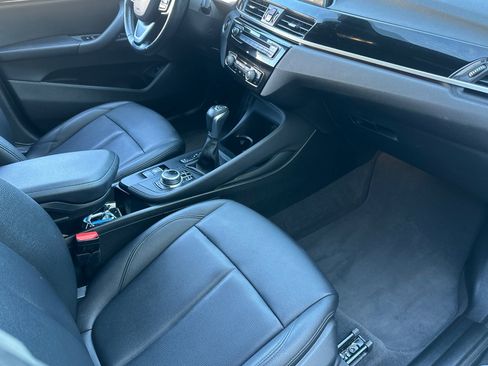 Used 2019 BMW X1 xDrive28i w/ Convenience Package AWD/4WD image 17