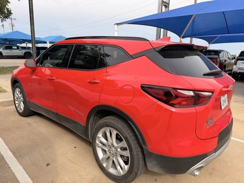 Used 2019 Chevrolet Blazer LT w/ Sun and Wheels Package image 7