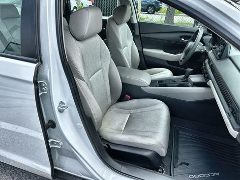 Used 2024 Honda Accord LX image 9