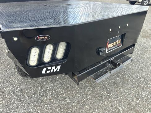 Used 2022 Ford F250 XL w/ Power Equipment Group AWD/4WD image 12