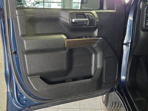 Used 2019 Chevrolet Silverado 1500 LT w/ All-Star Edition image 18