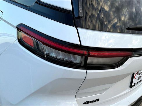 Used 2023 Jeep Grand Cherokee Altitude image 31