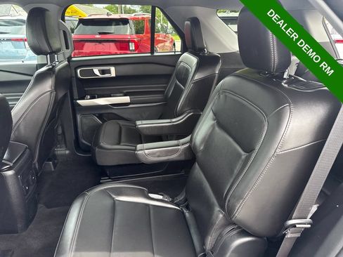 Used 2024 Ford Explorer XLT w/ Equipment Group 202A AWD/4WD image 14