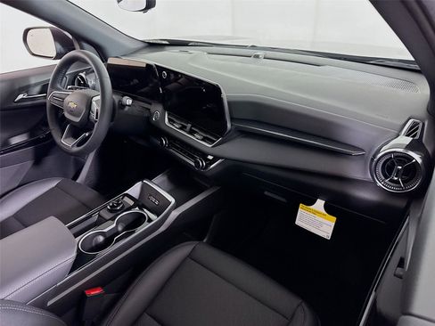 New 2026 Chevrolet Equinox LT w/ Convenience Package II image 22