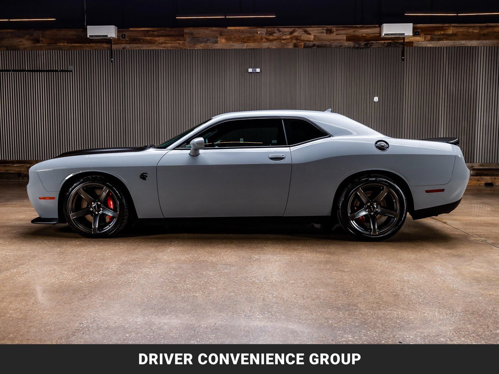Used 2022 Dodge Challenger SRT Hellcat Redeye RWD image 5