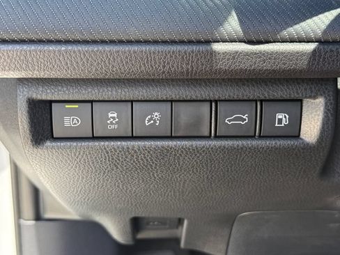 Used 2026 Toyota Camry SE w/ Multimedia Upgrade Package FWD image 23