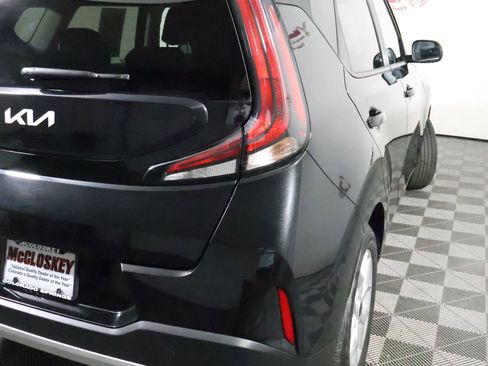 Used 2024 Kia Soul LX w/ Option Group 015 image 11