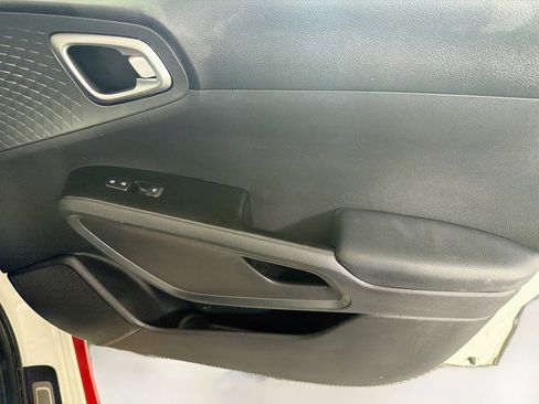 Used 2020 Kia Soul GT-Line w/ GT 2.0L Power Sunroof Package FWD image 31