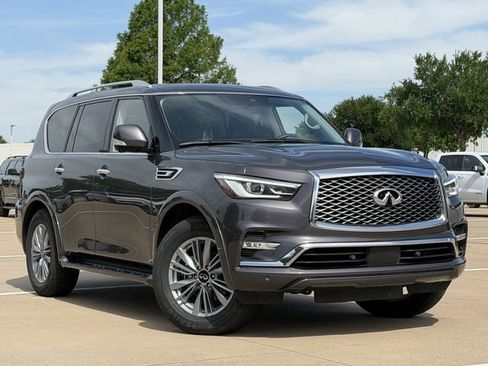Used 2024 INFINITI QX80 Luxe AWD/4WD image 2