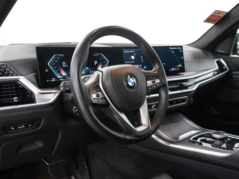 Used 2024 BMW X5 xDrive40i w/ Premium Package AWD/4WD image 27
