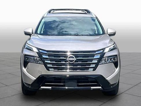 Certified 2026 Nissan Rogue Platinum w/ Platinum Premium Package AWD/4WD image 4