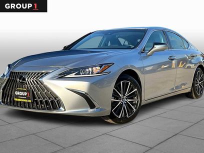Used 2024 Lexus ES 350 w/ Premium Package