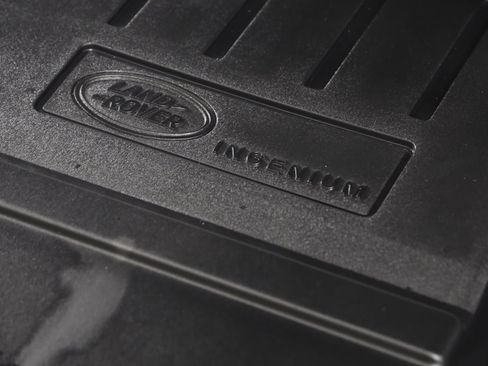 Used 2022 Land Rover Discovery Sport S R-Dynamic image 21