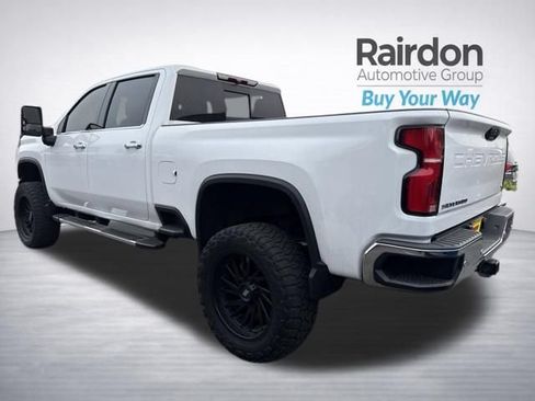Used 2024 Chevrolet Silverado 3500 LTZ w/ LTZ Convenience Package AWD/4WD image 12