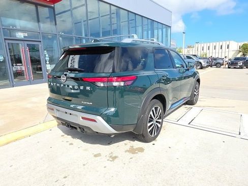 Used 2025 Nissan Pathfinder Platinum w/ Cargo Package image 4