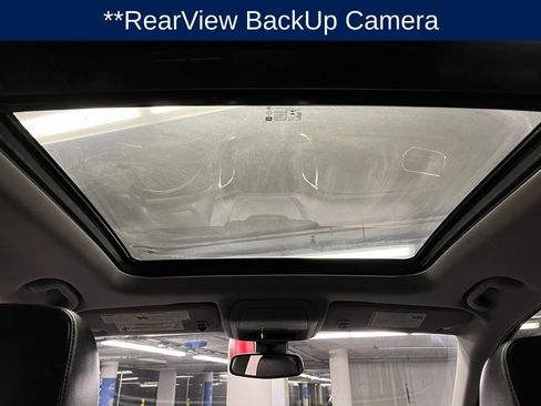 Used 2021 Chevrolet Equinox Premier image 9