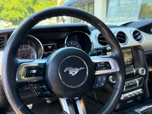 Used 2015 Ford Mustang GT Premium RWD image 48